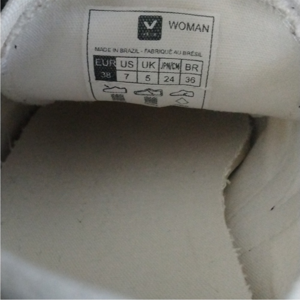 VEJA Wata Canvas Sneakers - size 7 - Picture 6 of 7